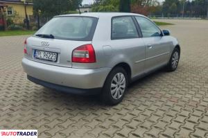 Audi A3 2000 1.6 102 KM