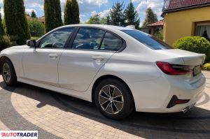 BMW 318 2020 2.0 156 KM