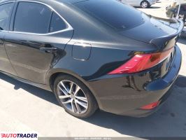 Lexus IS 2020 2
