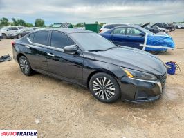 Nissan Altima 2025 2