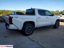 Toyota Tacoma 2024 2