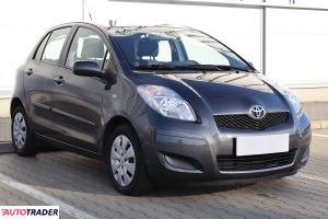 Toyota Yaris 2009 1.3 99 KM