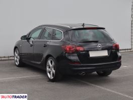 Opel Astra 2011 1.6 177 KM