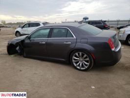 Chrysler 300C 2019 3