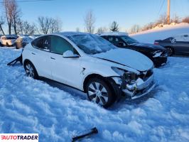 Tesla Model Y 2022