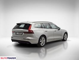 Volvo V60 2021 2.0 163 KM