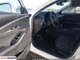 Mazda CX-30 2024 2