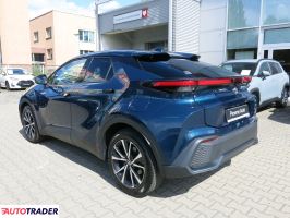 Toyota C-HR 2024 1.8 140 KM