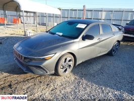 Hyundai Elantra 2025 2
