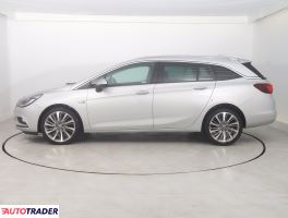 Opel Astra 2017 1.4 147 KM