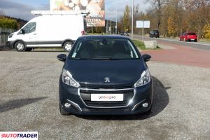 Peugeot 208 2017 1.2 82 KM