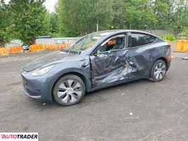 Tesla Model Y - zobacz ofertę