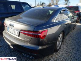 Audi A6 2019 3.0 286 KM