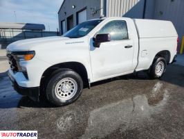 Chevrolet Silverado - zobacz ofertę Chevrolet Silverado - zobacz ofertę