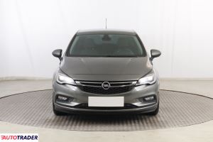 Opel Astra 2017 1.4 123 KM