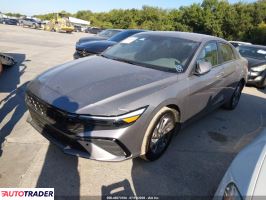 Hyundai Elantra 2025 1