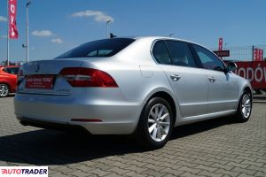 Skoda Superb 2015 1.6 105 KM