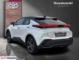 Toyota C-HR 2025 1.8 140 KM