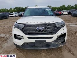 Ford Explorer 2022 2