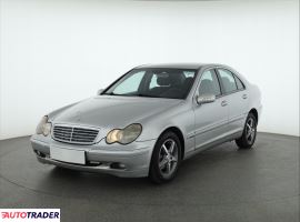 Mercedes C-klasa 2002 2.1 113 KM