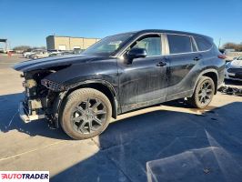 Toyota Highlander - zobacz ofertę