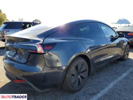 Tesla Model 3 2025