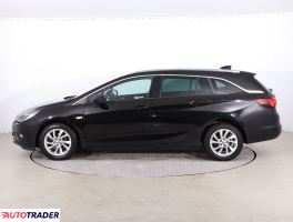 Opel Astra 2017 1.4 123 KM