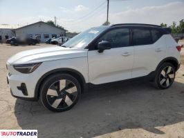 Volvo XC40 2024