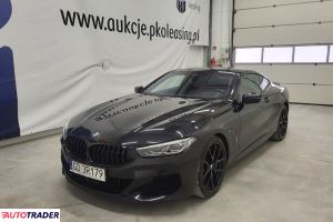 BMW 850 2019 4.4 530 KM