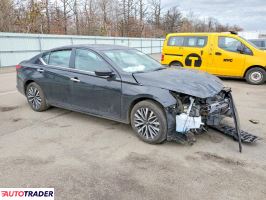 Nissan Altima 2025 2