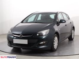 Opel Astra 2013 1.4 99 KM