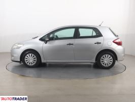 Toyota Auris 2010 1.3 97 KM