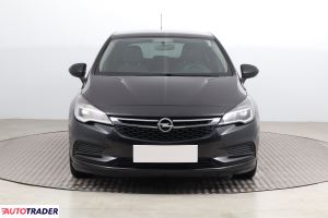 Opel Astra 2016 1.4 123 KM