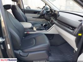 Kia Carnival 2023 3