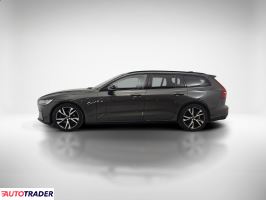 Volvo V60 2021 2.0 197 KM