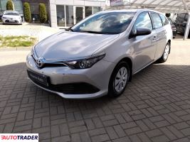 Toyota Auris 2018 1.4 90 KM Toyota Auris 2018 1.4 90 KM