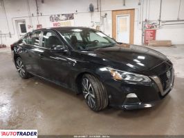 Nissan Altima - zobacz ofertę