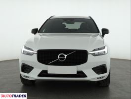 Volvo XC60 2021 2.0 246 KM