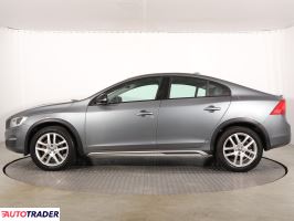 Volvo S60 2018 2.0 241 KM