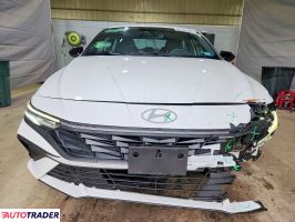 Hyundai Elantra 2025 2