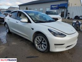 Tesla Model 3 2022