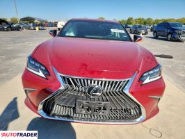 Lexus ES 2019 3