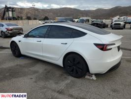 Tesla Model 3 2025