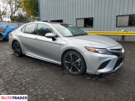 Toyota Camry 2018 3