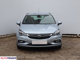 Opel Astra 2016 1.4 123 KM