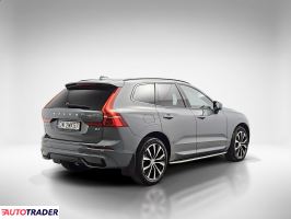 Volvo XC60 2023 2.0 197 KM