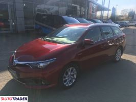 Toyota Auris 2018 1.8 135 KM Toyota Auris 2018 1.8 135 KM