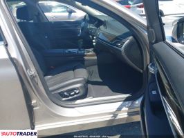 BMW 740 2021 3