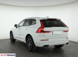 Volvo XC60 2019 2.0 246 KM