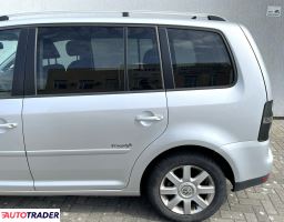 Volkswagen Touran 2009 1.6 102 KM Volkswagen Touran 2009 1.6 102 KM